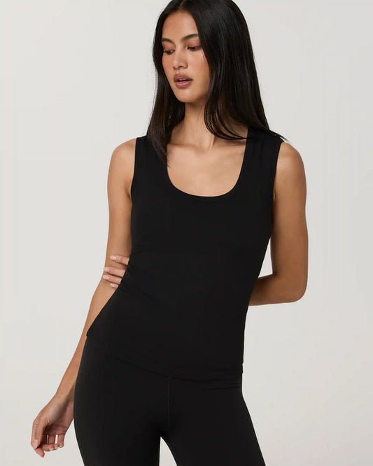 Halo Essential Scoop Tank